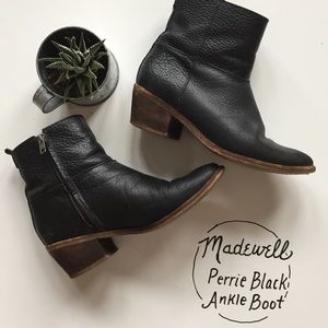 Madewell Perrie Black Pebbled Leather Ankle Boot